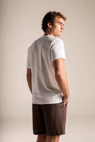 Camiseta Cuba blanca y Shorts café para hombre — Îlot, Ropa de playa hombre, Veranos, Para toda ocasión