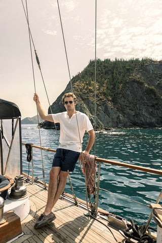 Camiseta Cuba blanca y Shorts azul para hombre — Îlot, Ropa de playa hombre, Veranos, Para toda ocasión, Gafas