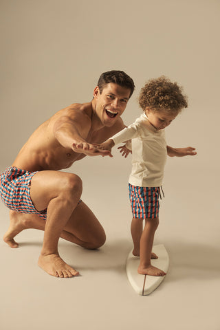 Îlot Colombia, Camiseta lycra kids, Ref. LK08052, Lycra, Pantaloneta kids, Ref. KH17052, Producto ECO, Niños, Ropa infantil, Pantaloneta bahía, Ref. CH17052, Hombre/Ilot, Pantaloneta de baño, Pantalonetas